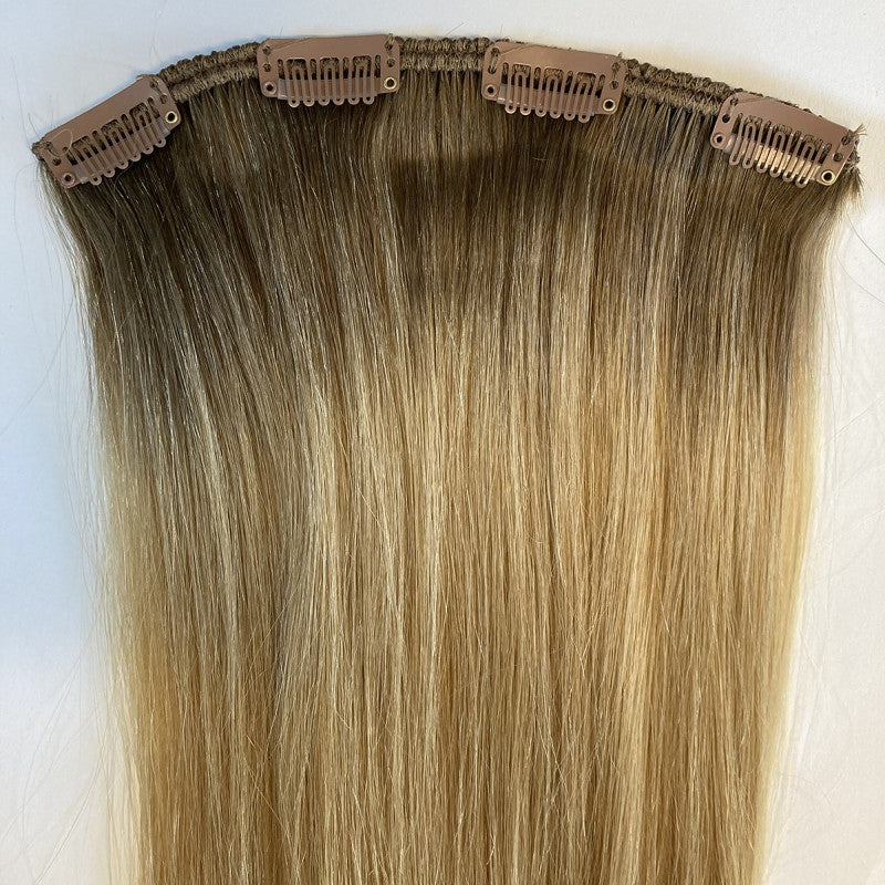 #08 Dark blonde